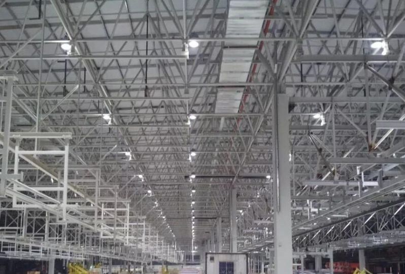 UFO ဦးဆောင်သော highbay light ဖြင့် သင့်စက်မှုဇုန်ကို တောက်ပစေပါသည်။